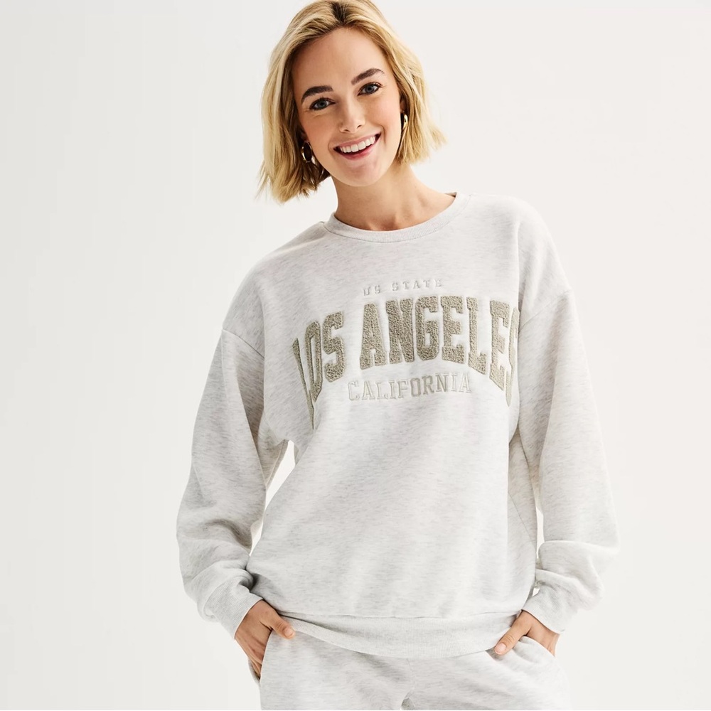 Juniors' Faded Rose Collegiate "Los Angeles" Chenille Patch Crewneck Sweatshirt